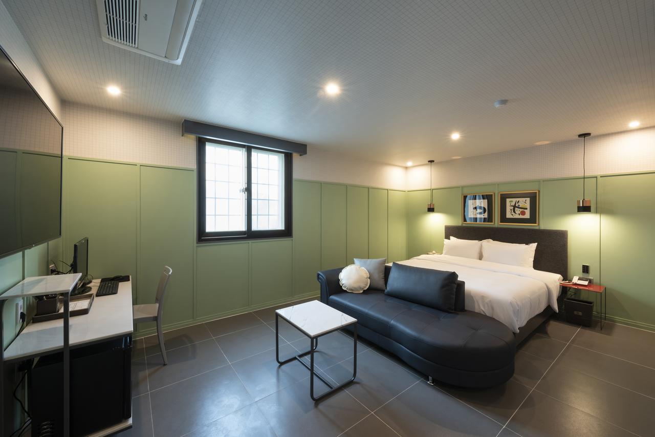 Brown-Dot Hotel Gupo Пусан Экстерьер фото
