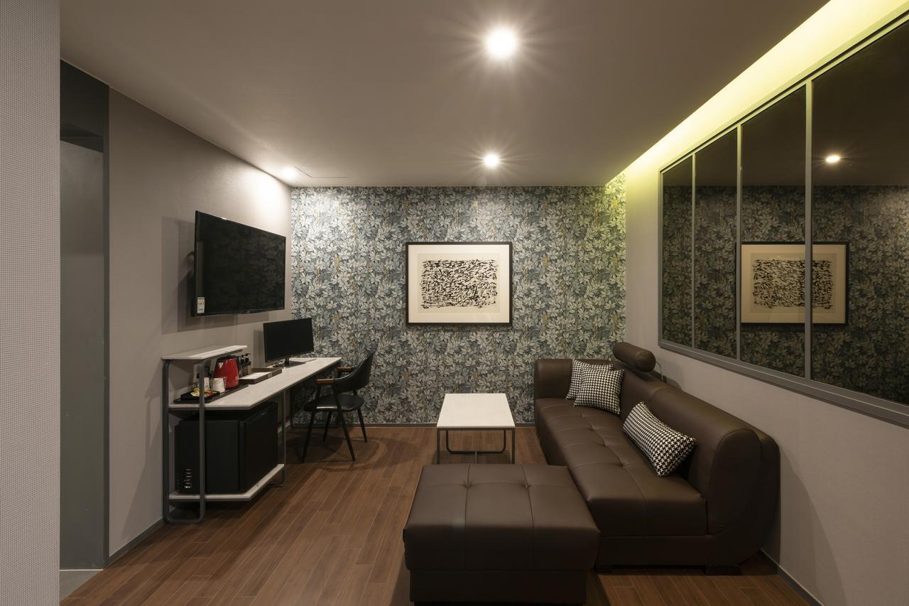 Brown-Dot Hotel Gupo Пусан Экстерьер фото