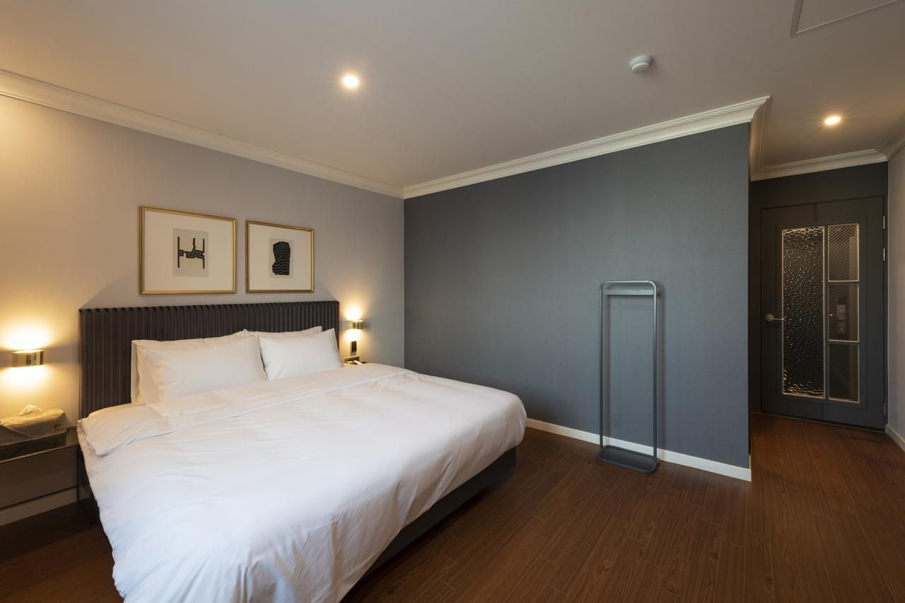 Brown-Dot Hotel Gupo Пусан Экстерьер фото